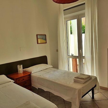 Mandarinoarancio Bed and Breakfast Alezio Buitenkant foto
