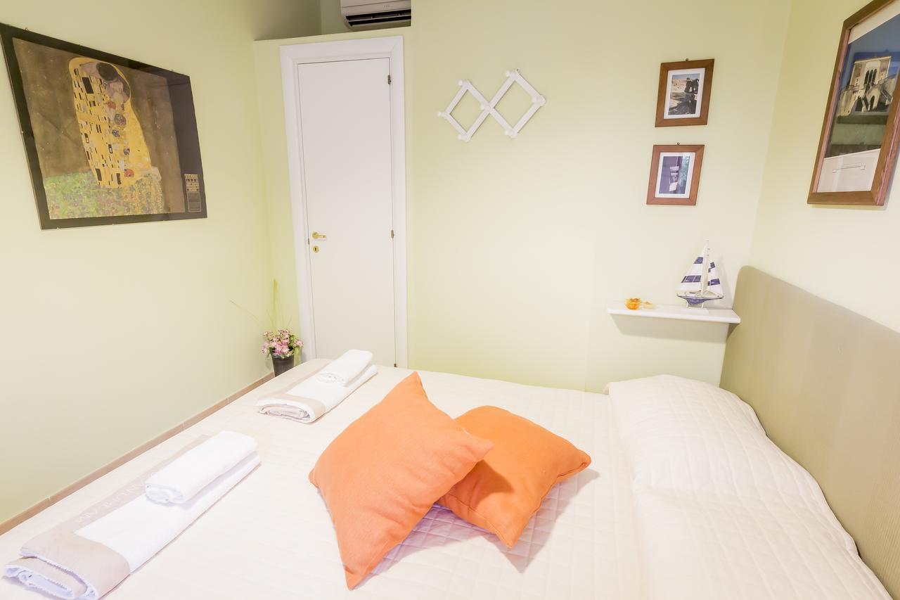 Mandarinoarancio Bed and Breakfast Alezio Buitenkant foto