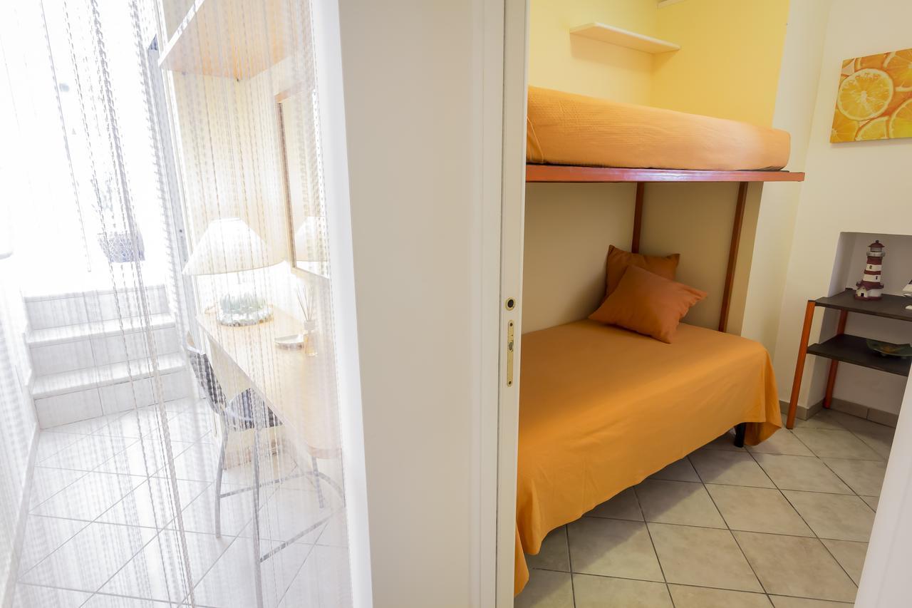 Mandarinoarancio Bed and Breakfast Alezio Buitenkant foto